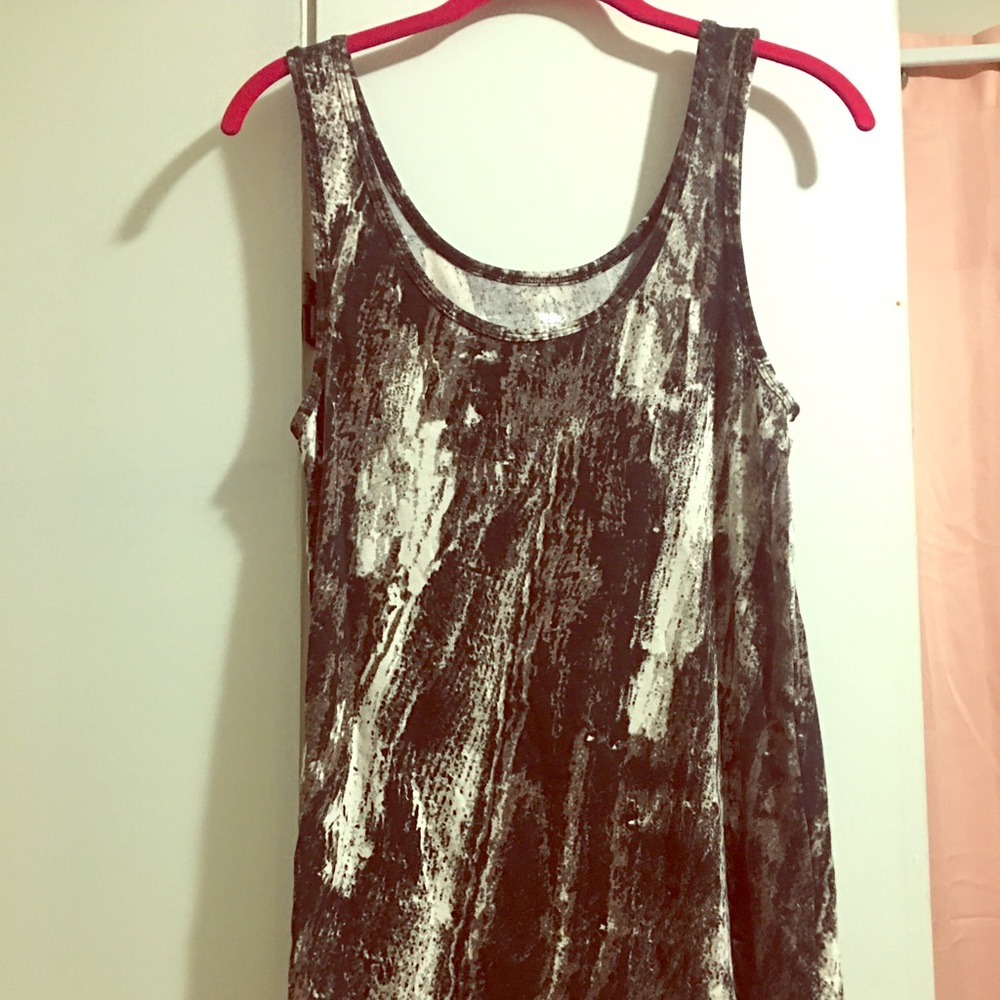 Abstract Pattern Tank/Shell top